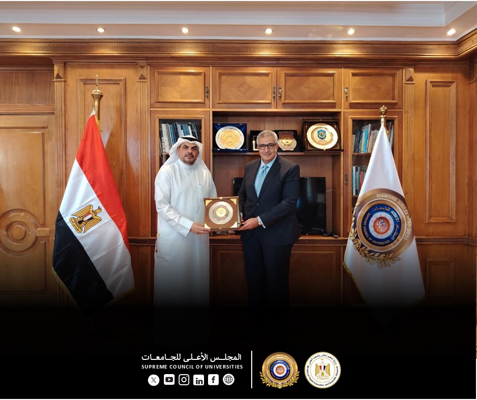 أمين الأعلى للجامعات ورئيس المكتب الثقافي للكويت