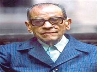 الاديب نجيب محفوظ
