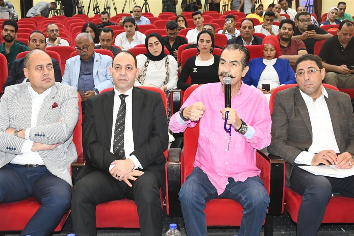 أشرف صبحي يعدد مزايا قانون الرياضة الجديد