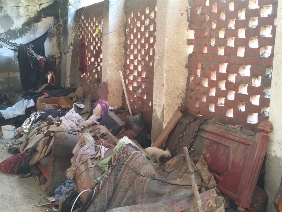 آثار الحريق بمنزل الطفل على،فيتو