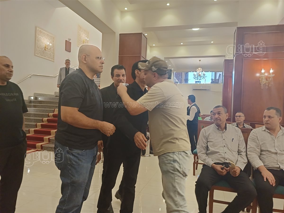 عزاء والدة الفنان خالد بيومي،فيتو