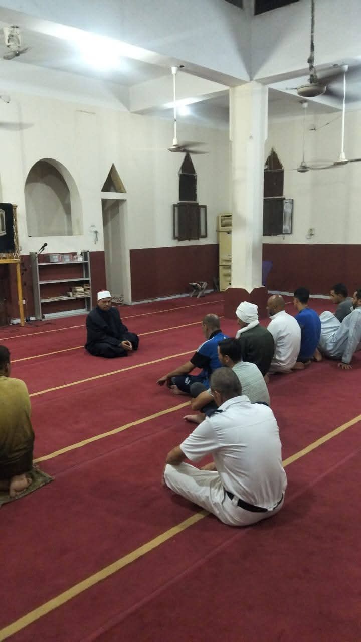 جانب من الاحتفالات بالمساجد، فيتو