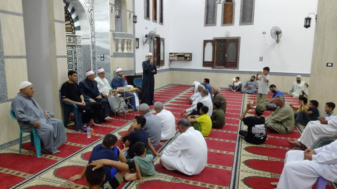 جانب من الاحتفالات بالمساجد، فيتو