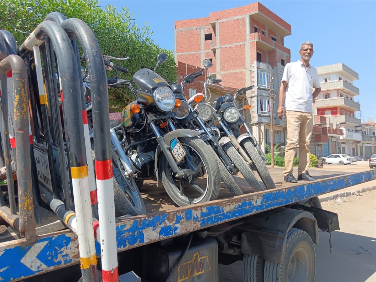 جانب من الحملة، فيتو