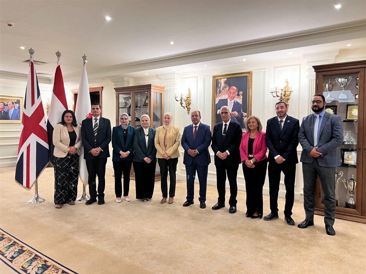 تعاون بين الجامعة البريطانية ومركز البحوث الجنائية