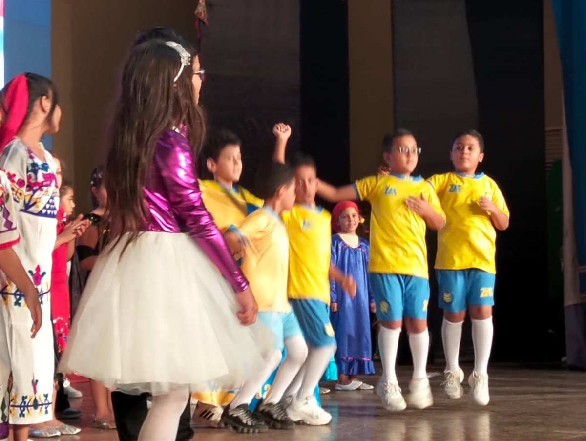 جانب من الحفل، فيتو