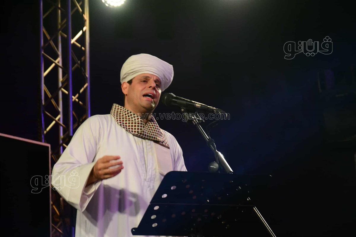 محمود التهامي يبدع بـ أكاد من فرط الجمال أذوبُ في احتفال مولد النبوي (19)