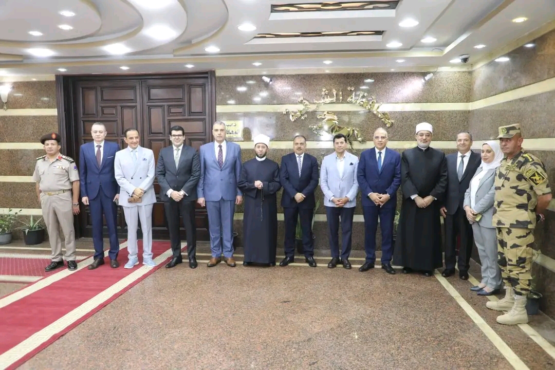 وزراء ومفتي الجمهورية يشاركون أهالي المحافظة وافتتاح 53 مشروعًا جديدًا،فيتو