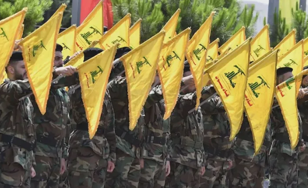 حزب الله يرفض قرار نزع سلاحه، فيتو