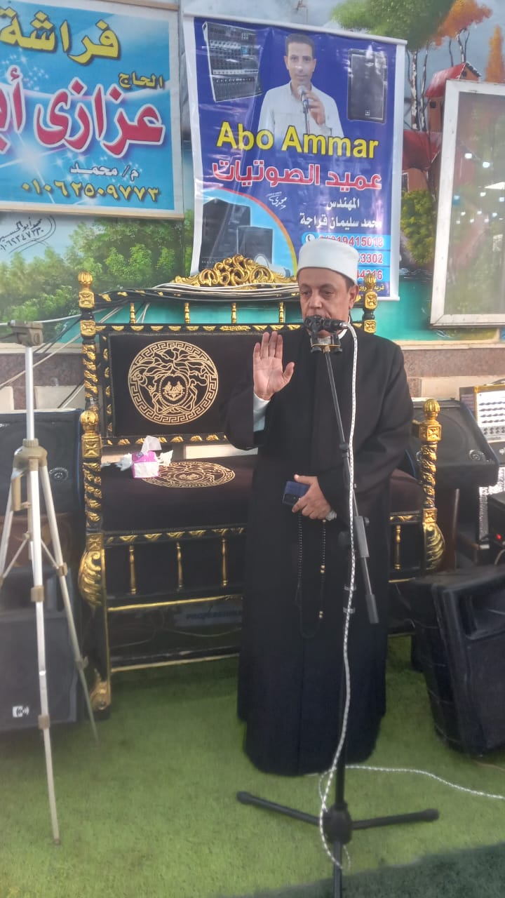 جانب من تقديم واجب العزاء، فيتو