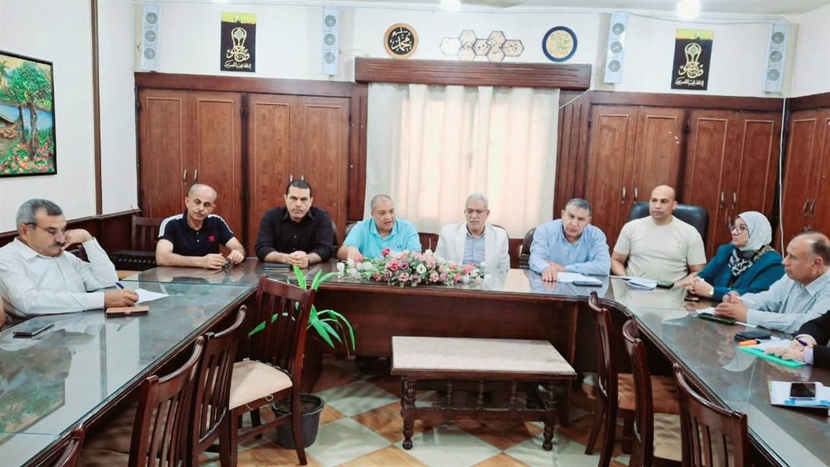 جانب من الاجتماع، فيتو