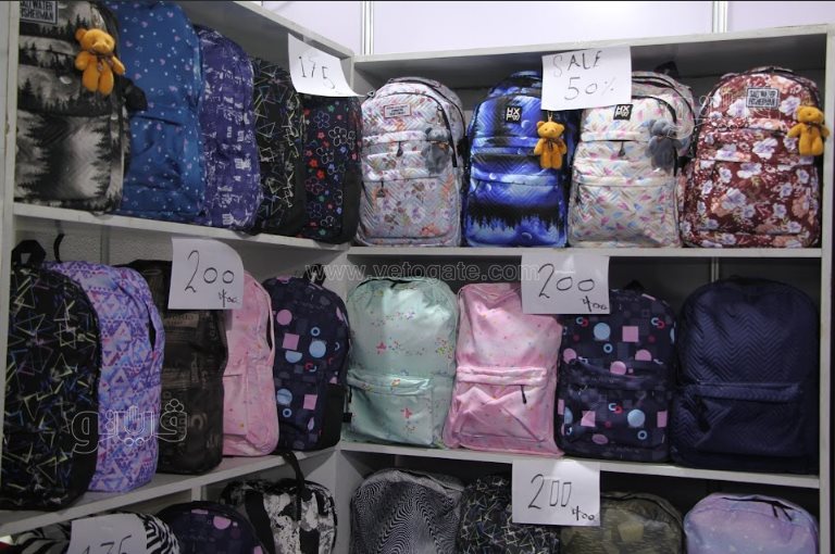  أسعار الشنط بمعرض أهلا مدارس مدينة نصر (9)