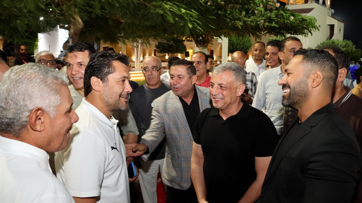 جانب من مراسم الاستقبال، فيتو