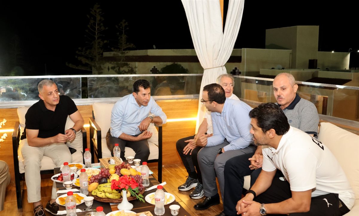 جانب من مراسم الاستقبال، فيتو