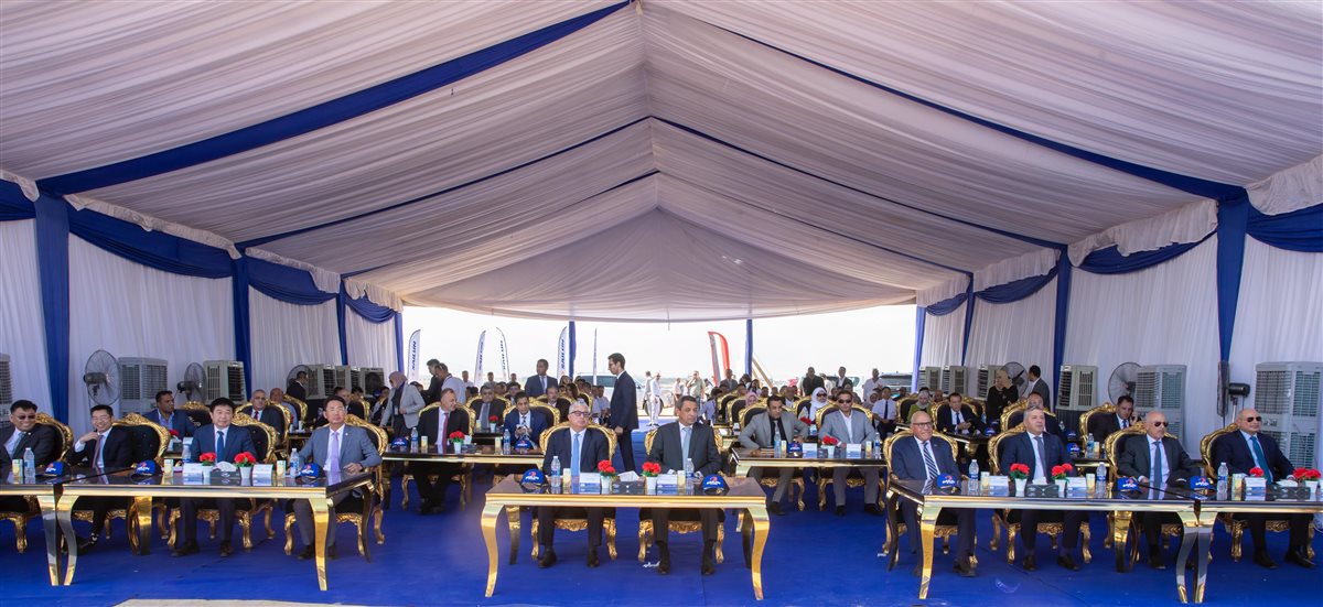 جانب من مراسم الاحتفال بوضع حجر الأساس، فيتو 