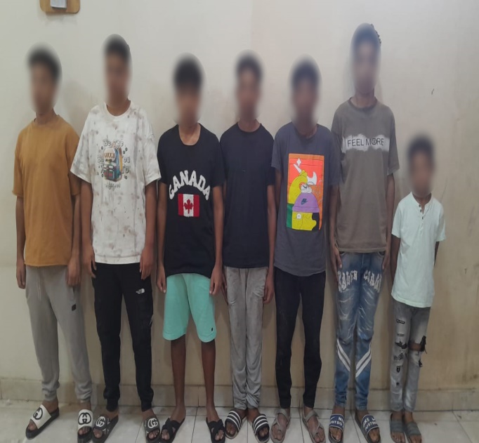 المتهمون، فيتو