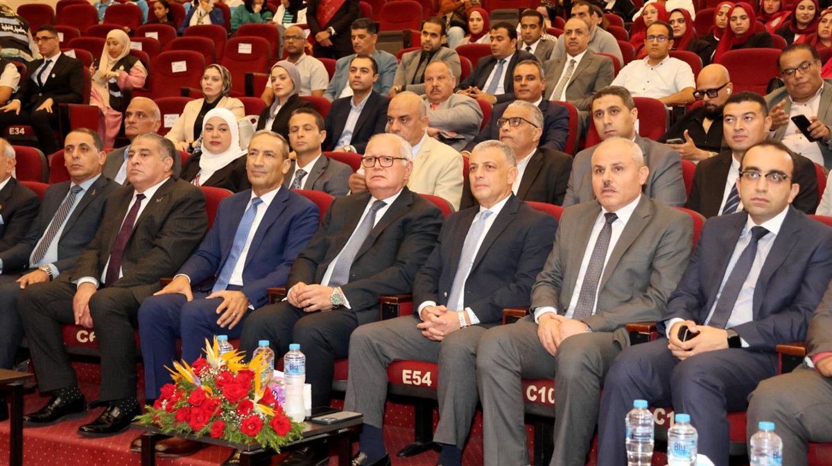 جانب من فعاليات الندوة، فيتو