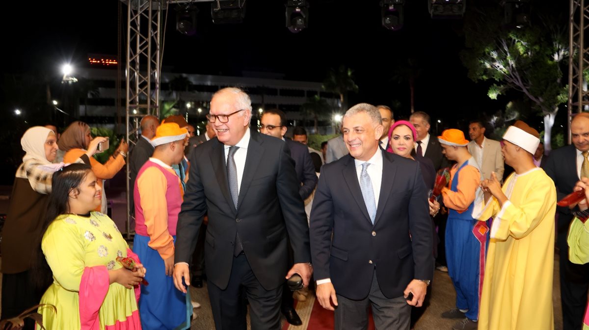 جانب من مراسم الاستقبال، فيتو