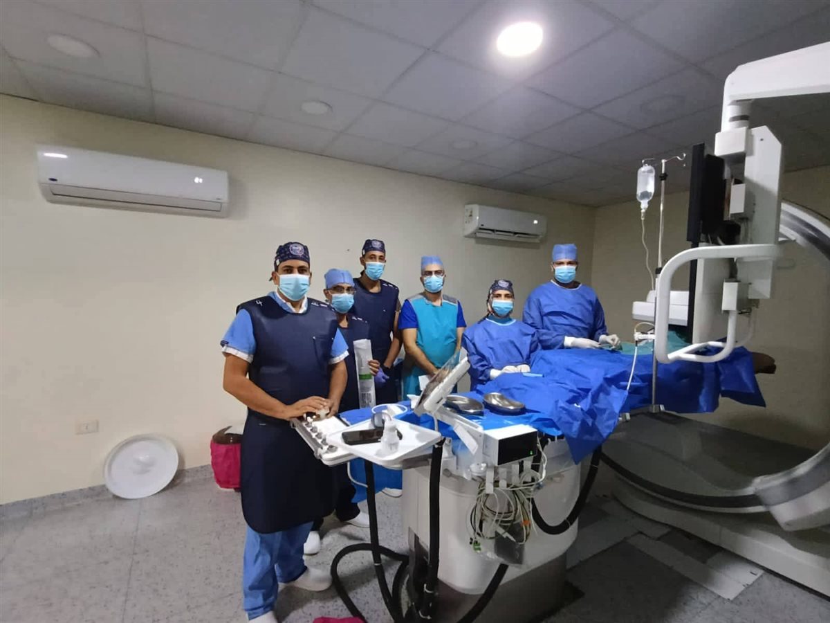 فريق طبي بمستشفى ميت غمر العام ينقذ حياة مريضة