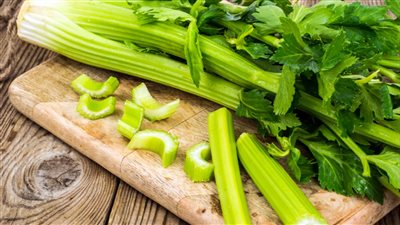 فوائد الكرفس الصحية 