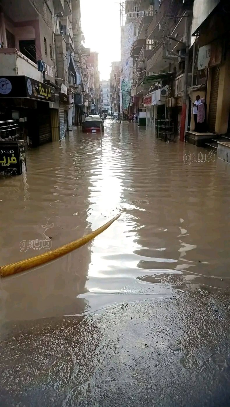 انفجار خط مياه رئيسي،فيتو