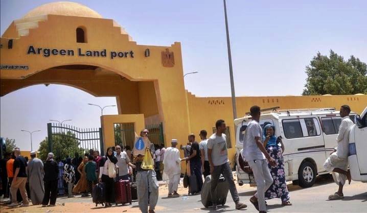 عودة  12 ألف و470 مواطن سودانى إلي وطنهم