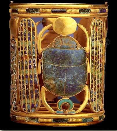 القطع الأثرية المختفية من المتحف المصري بالتحرير