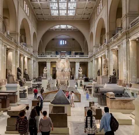 إختفاء أسورة فرعونية نادرة من المتحف المصري بالتحرير، فيتو