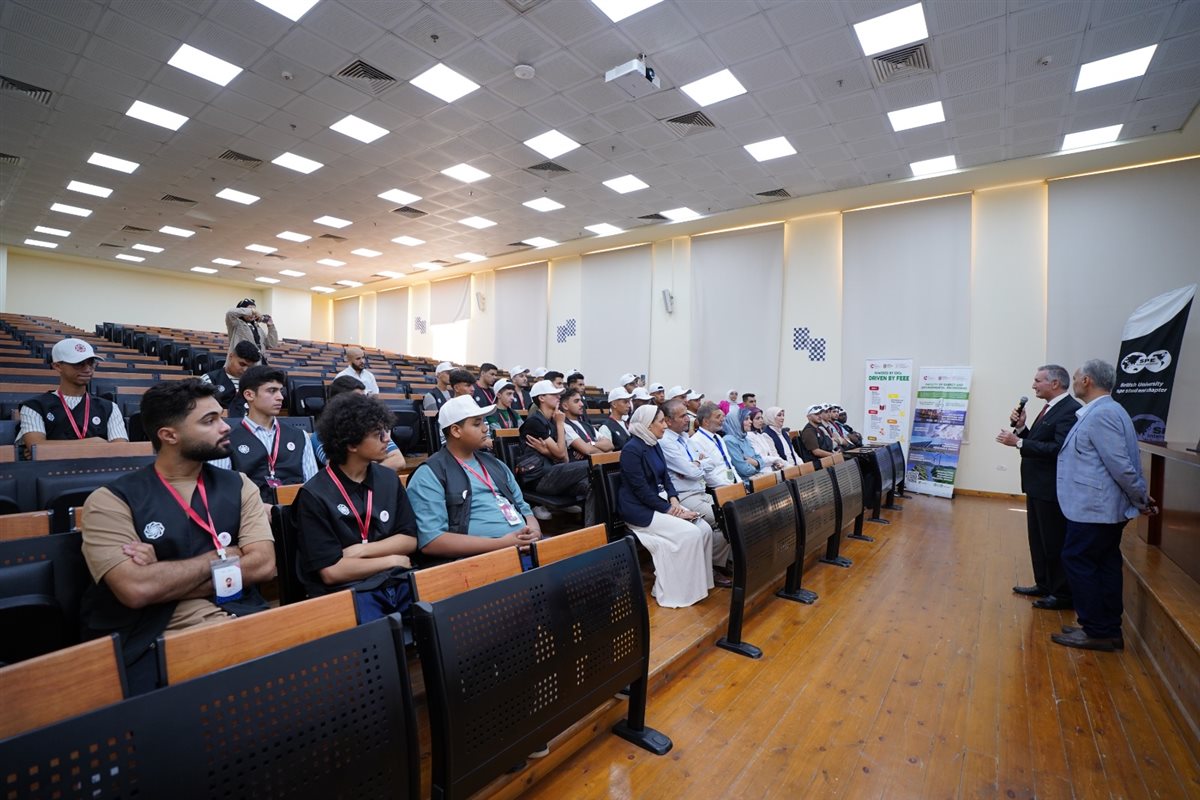 مخيم أسبوع العلوم بالجامعة البريطانية