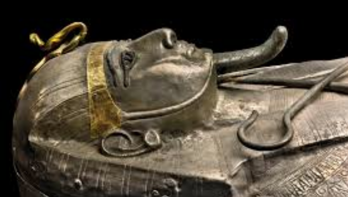 الملك الفضي بسوسنس الأول، فيتو