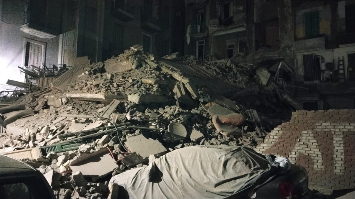 انهيار عقار باب الشعرية