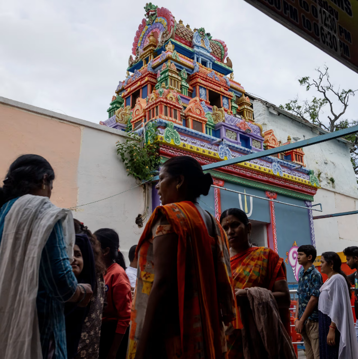 معبد تشيلكور بالاجي في الهند يجذب عشرات الآلاف من الأشخاص أسبوعيًا لعبادة تأشيرة السفر، فيتو.