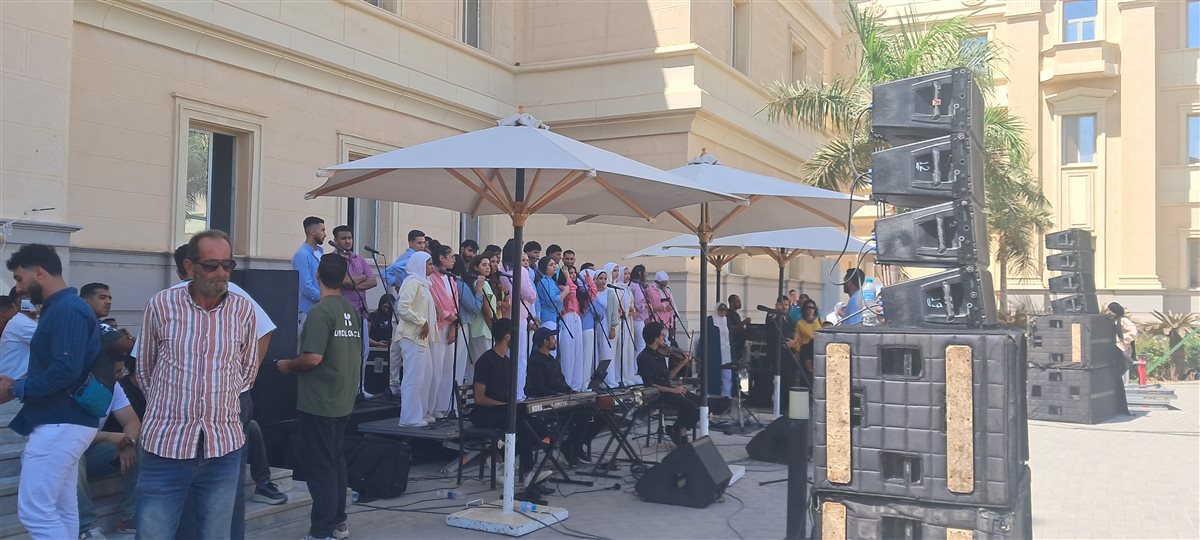 انطلاق العام الدراسي الجديد بجامعة القاهرة الأهلية 