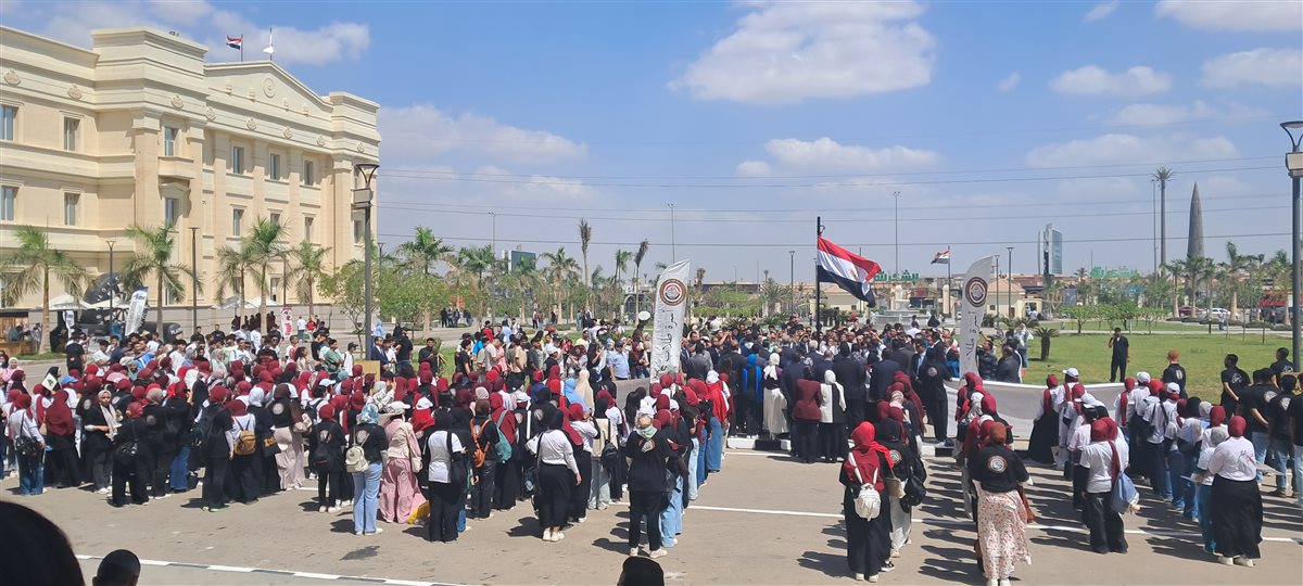 انطلاق العام الدراسي الجديد بجامعة القاهرة الأهلية 