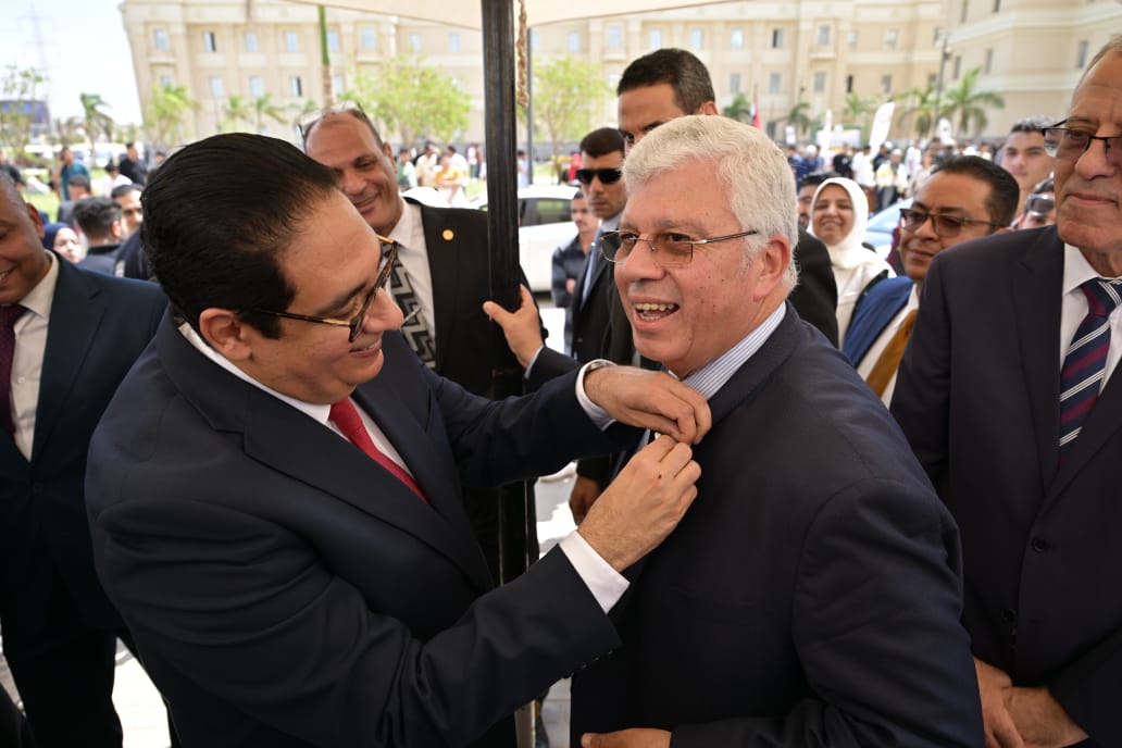 افتتاح العام الدراسي الجديد بجامعة القاهرة الأهلية