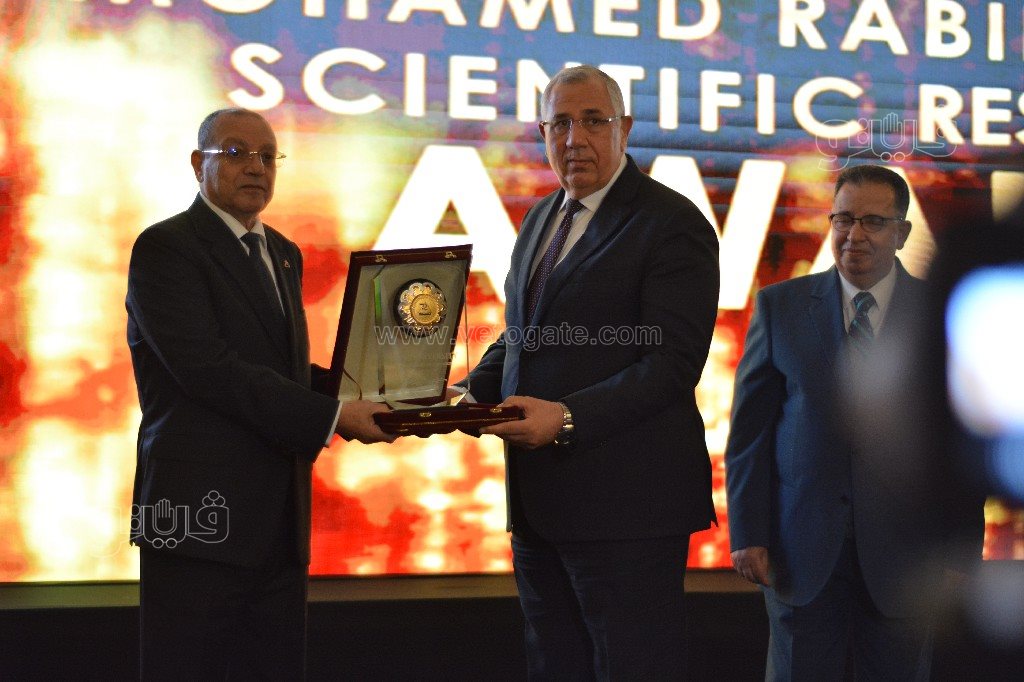 الإعلان عن جوائز الدكتور محمد ربيع ناصر العلمية (27)