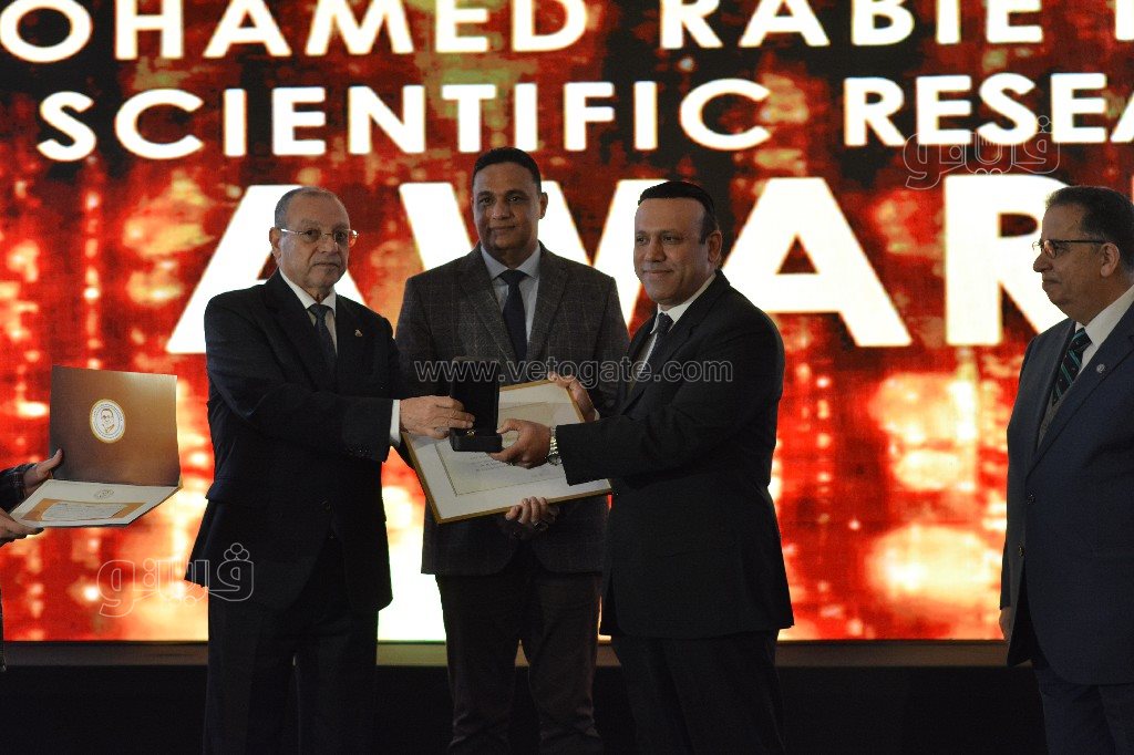 الإعلان عن جوائز الدكتور محمد ربيع ناصر العلمية (37)
