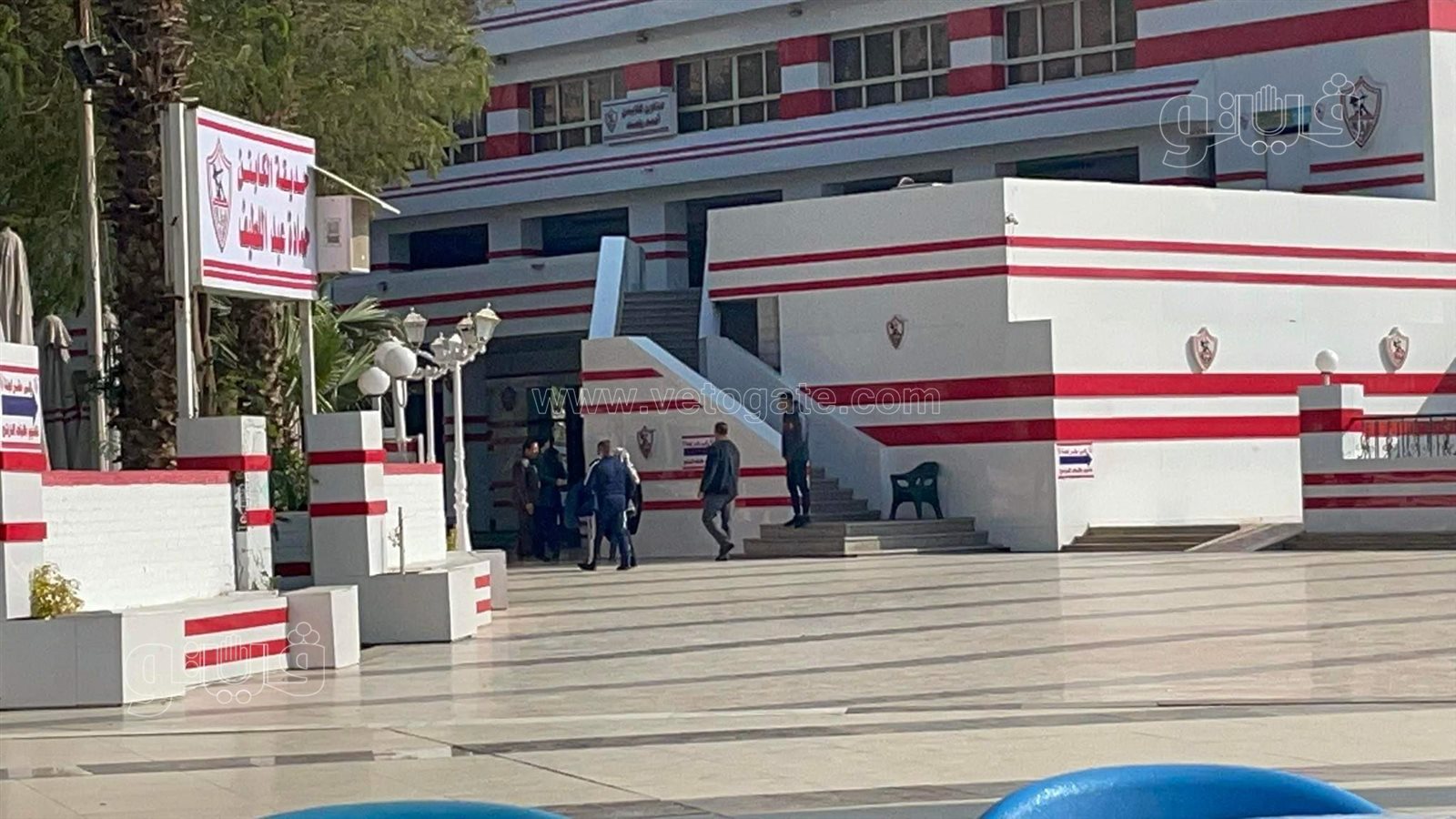 وصول مرتضى منصور لنادي الزمالك (4)