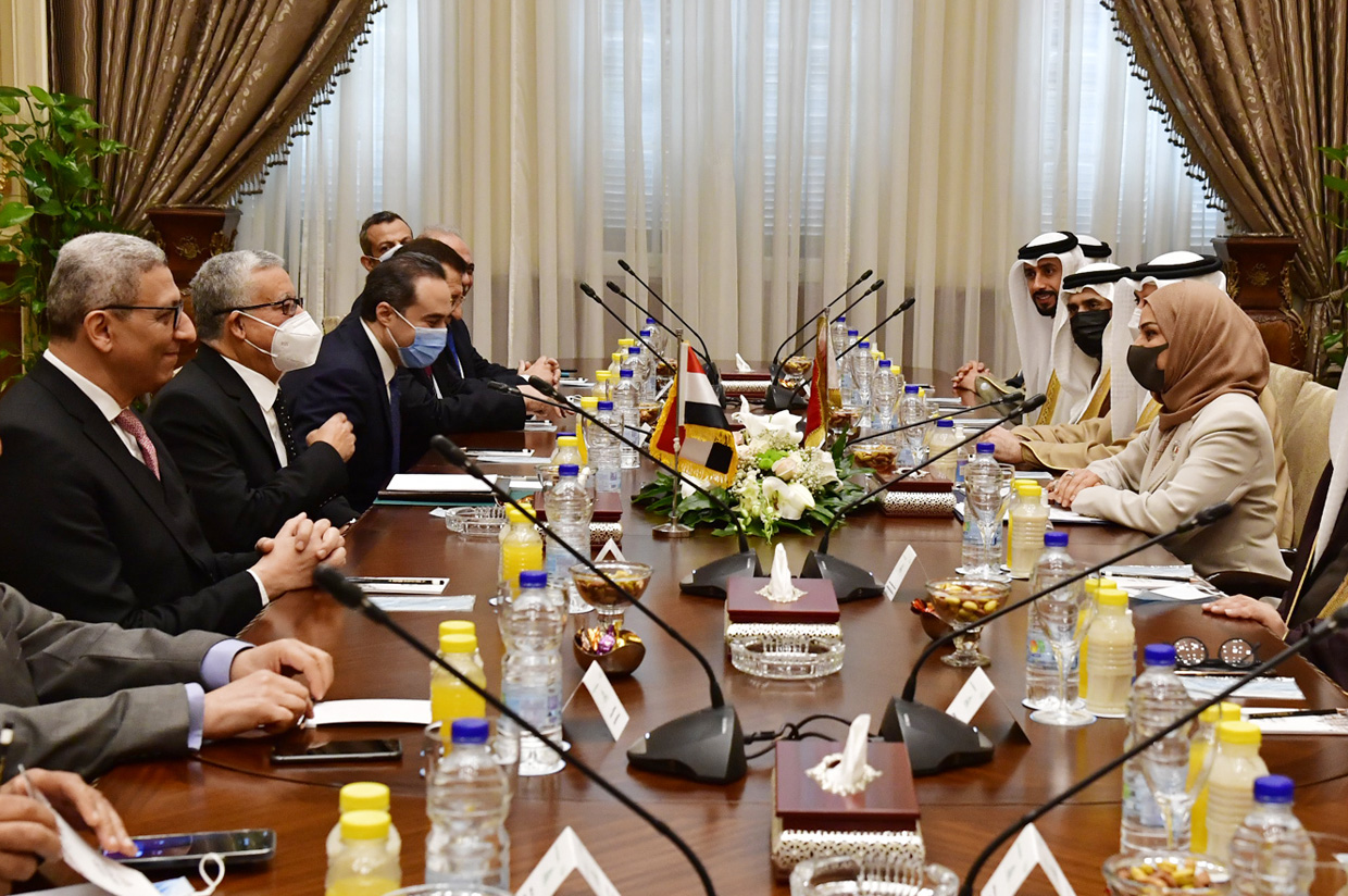 توقيع بروتوكول تعاون بين مجلسي النواب المصري والبحريني (5)