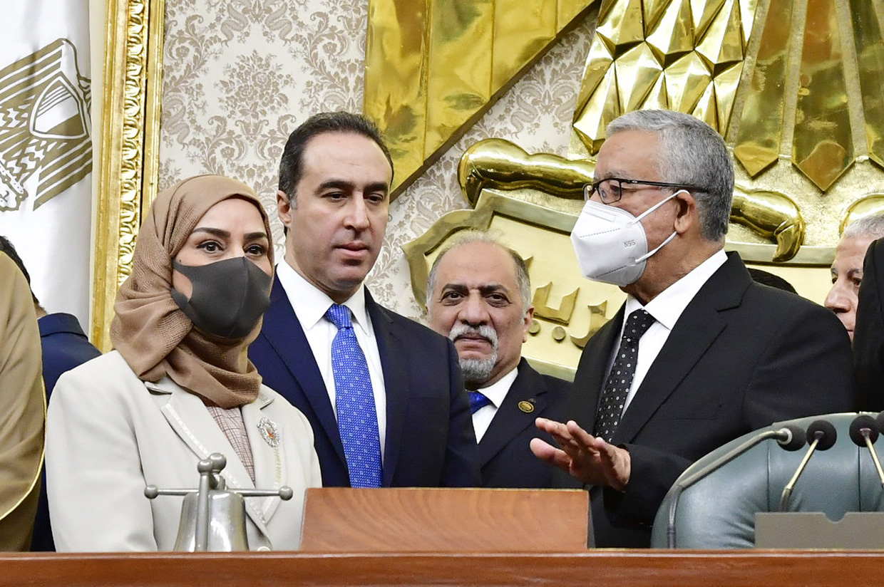 توقيع بروتوكول تعاون بين مجلسي النواب المصري والبحريني (18)