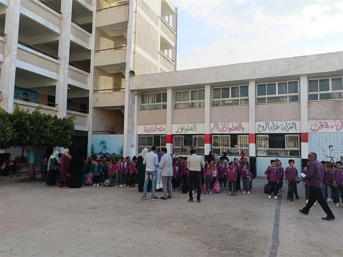 مدارس الشرقية،فيتو