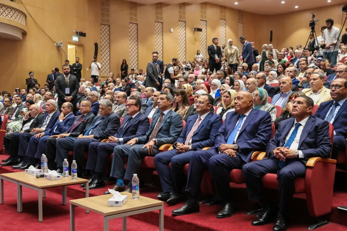 ختام المؤتمر الدولي لطب الأسنان بجامعة الجلالة