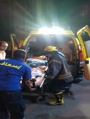 استخراج سيدة محتجزة داخل شقتها بالساحل