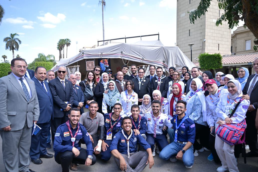 انطلاق العام الدراسي الجديد بجامعة القاهرة