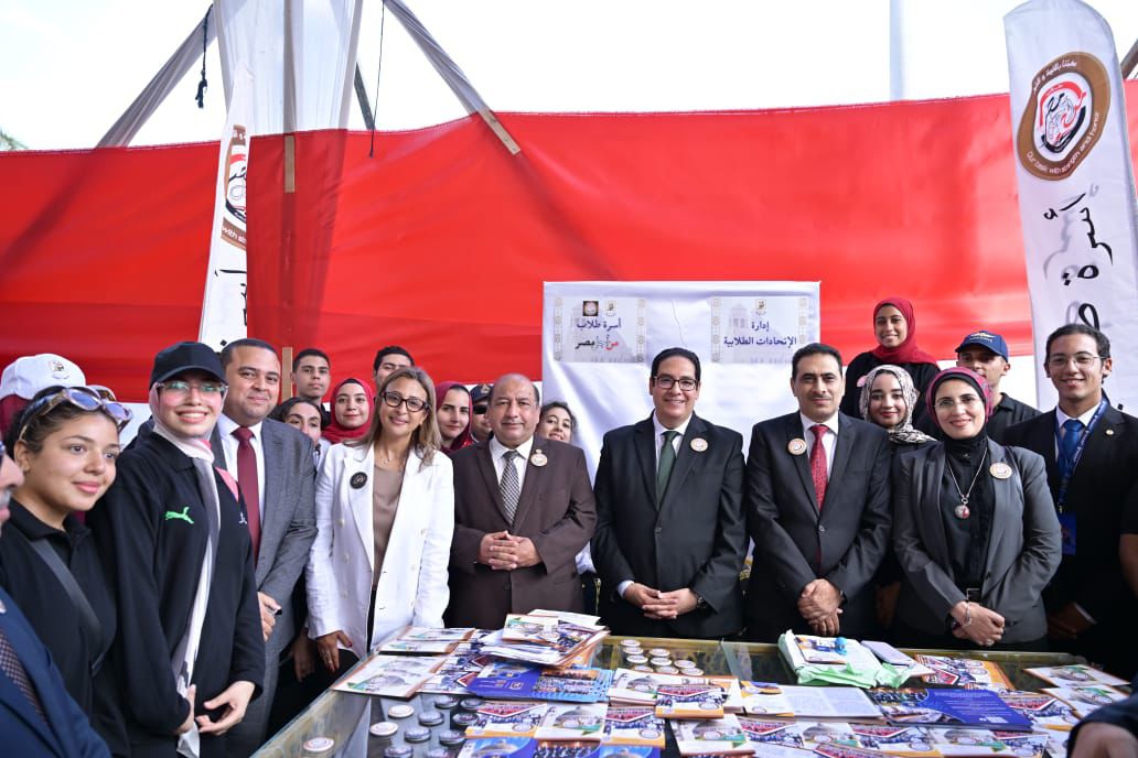 انطلاق العام الدراسي الجديد بجامعة القاهرة