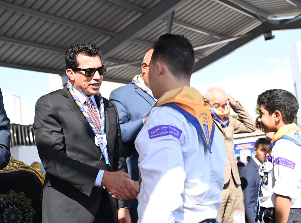 جانب من الافتتاح، فيتو