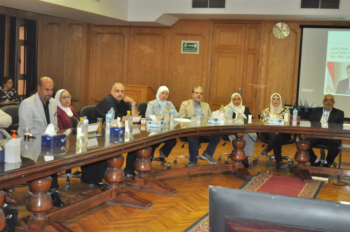 اجتماع مجلس كلية طب قصر العيني