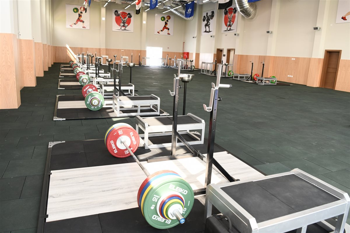 صالة سارة سمير الدلية لرفع الأثقال، فيتو