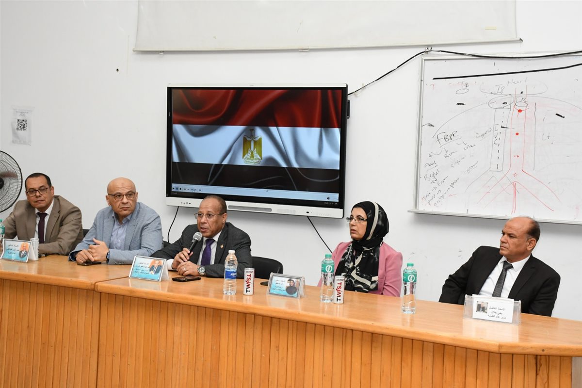 جانب من اللقاء التعريفي،فيتو