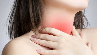 عل حيثاج التهاب الحلق بالأعشاب الطبيعية 